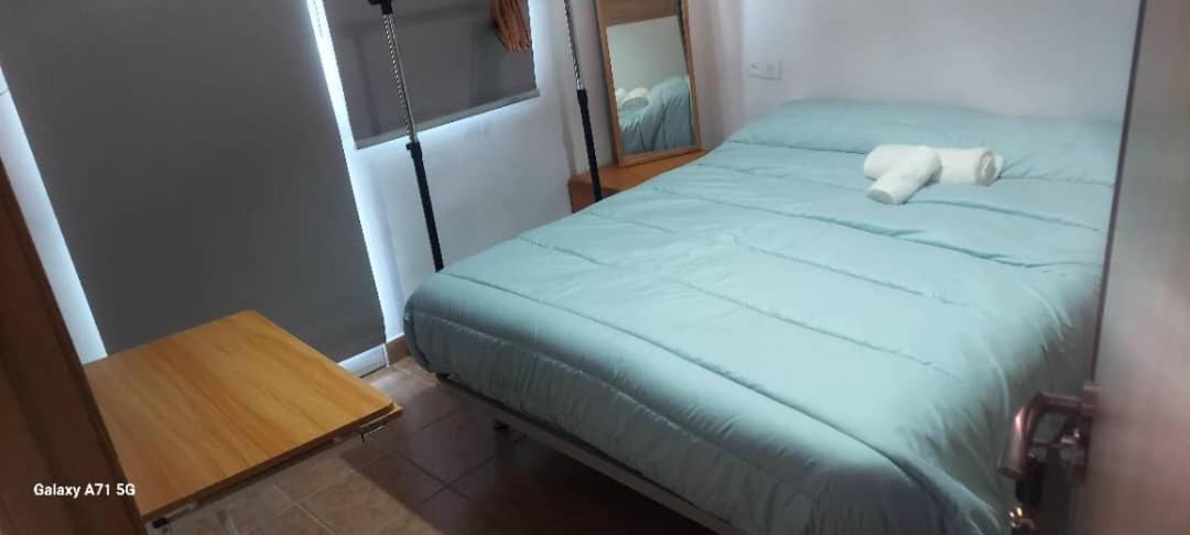 Apartamento San Juan Сан-Хуан-де-Аснальфараче Екстер'єр фото