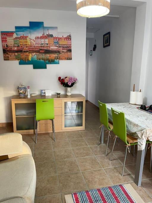 Apartamento San Juan Сан-Хуан-де-Аснальфараче Екстер'єр фото