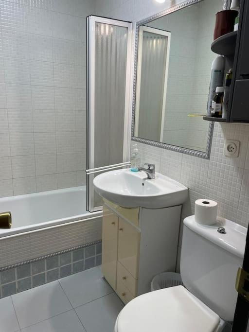 Apartamento San Juan Сан-Хуан-де-Аснальфараче Екстер'єр фото